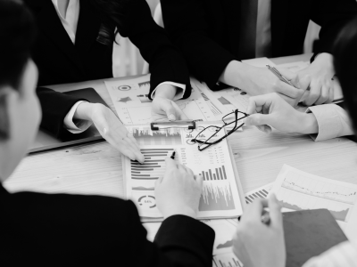 patient access professionals reviewing data in a work setting 